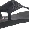 Women's Meditation - Rock Crown Flats Sandals